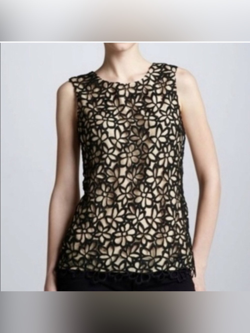 Neiman Marcus LELA ROSE Target. Guipure Lace blouse. Black/Taupe. Size XS.